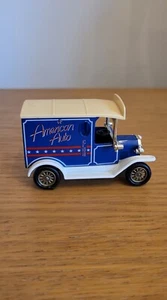 Lledo Days Gone Ford American Auto Club Car/Van - Picture 1 of 7