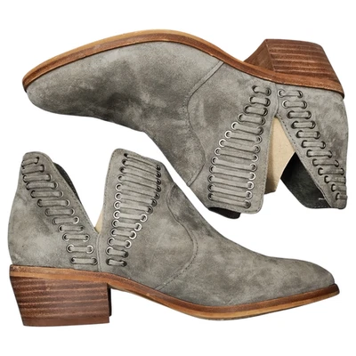 Botines Vince Camuto Pevista para mujer talla EE. UU. 7,5 M gris cuero tacón bloque Foto 1 de 4