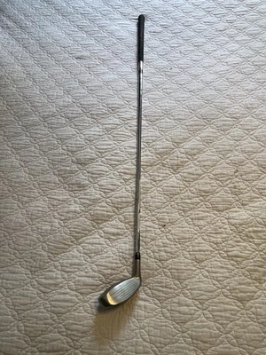 Taylormade Rescue Mid 25*-5 Hybrid/UG65 Regular RH, Light Metal Stiff - Image 1 of 4