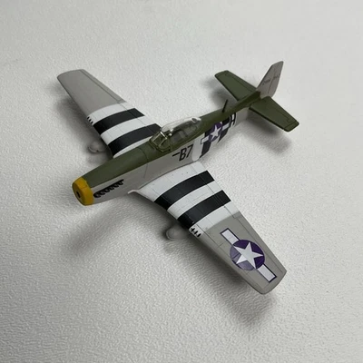 Model Power Postage Stamp Planes Diecast P-51 Mustang No 5342 - Image 1 of 4