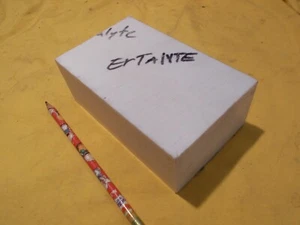 BARRA PARA MASCOTAS ERTALYTE BLANCA hoja plana de plástico mecanizable stock 2" x 3-1/2" x 5-1/2" - Imagen 1 de 1
