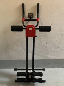 Platzsparende Multifunktions-Bauchbank Ultrasport Trainer Ultra 150 Curved - Bild 1 von 4