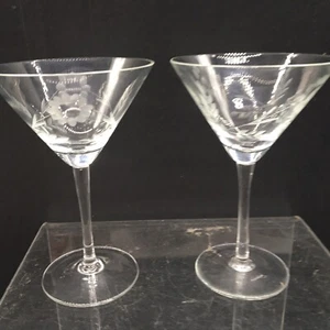 2 Vintage Floral Etched Cocktail Martini Glass Optic Barware - Picture 1 of 12