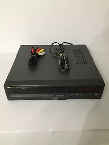JVC HR-DX20U Registratore lettore VCR 4 teste Tracciamento digitale con cavi. Testato - Foto 1 di 5