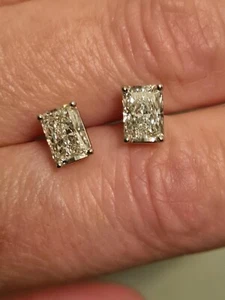 2.07 ct F VS1 IGI radiant lab grown diamond platinum stud earrings - uk hallmark - Picture 1 of 6