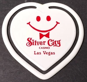 Vintage Silver City Casino Las Vegas Nevada Heart Plastic Paper Clip  - Picture 1 of 4