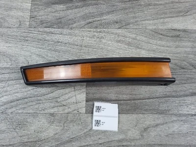 Lâmpada de seta dianteira direita Volkswagen Passat 2006-2010 fabricante de equipamento original - Imagem 1 de 4