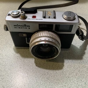 Minolta Hi-matic E silver 35mm Rangefinder Film Camera 40mm f1.7 Lens - Untested - Picture 1 of 7