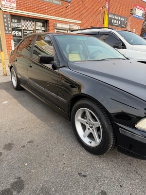 BMW Serie 5 I 1999 Foto 1 de 4