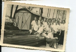 altes Foto Ausflug der Werktätigen Frauen 1935, 1930er, 9x6cm - Bild 1 von 1