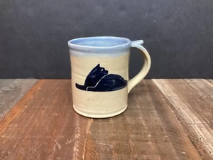 Dakota Stoneware Studio Art Pottery cat mug tan blue Bushnell SD - Picture 1 of 6