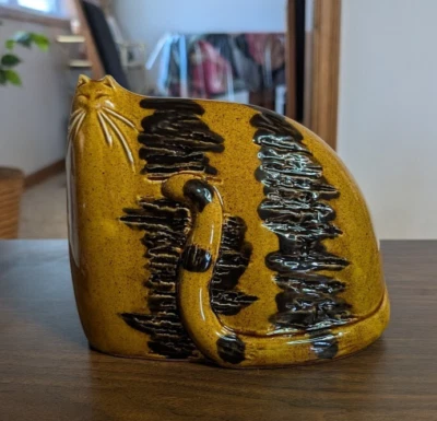 Cabeza pequeña de cerámica abstracta para gato Foto 1 de 3