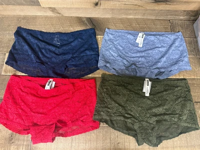 ⚡️Juego de 4 bragas de encaje ROSA Victoria's Secret L NUEVO⚡️ Foto 1 de 3