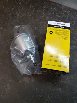 FILTRO DE COMBUSTIBLE NAPA GOLD 3296 Foto 1 de 4