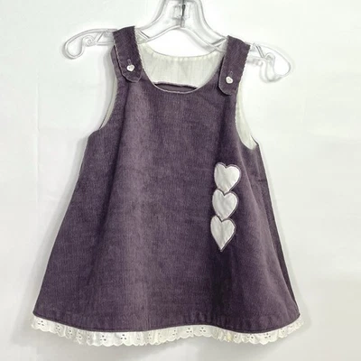 Vestido Jersey Hecho a Mano Talla 2-3 Ciruela Púrpura Pana Corazones Ojales De Colección Foto 1 de 4