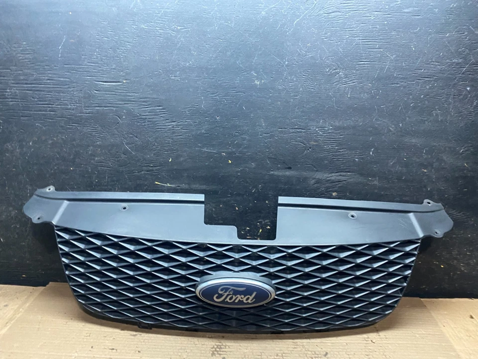 2005 2006 2007 Ford Freestyle Front Upper Grill Grille With Emblem v2476 DG - Image 1 of 4