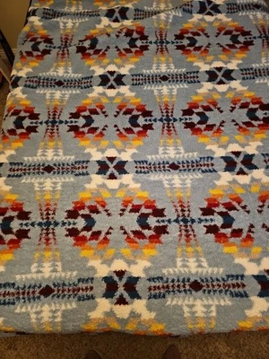 Pendleton Fleece Blanket - Image 1 of 4