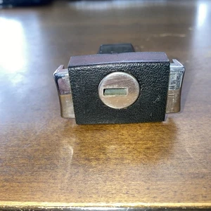 1988 Lincoln Town Car - Glove Box Latch Black **NO KEY** - Picture 1 of 7