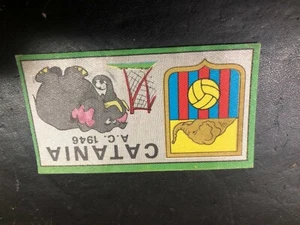 FIGURINA CALCIATORI PANINI 1970/71 SCUDETTO CATANIA OTTIMA DA RECUPERO - Picture 1 of 2