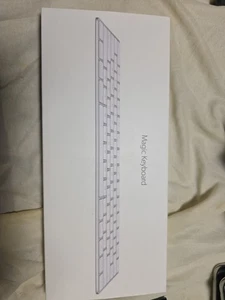 Apple Magic Keyboard A1644 MLA22LL/A - Picture 1 of 4