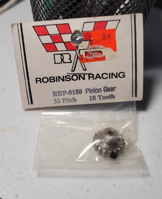 Robinson Racing 0180 Pinion Gear 32P 18T - Изображение 1 из 3