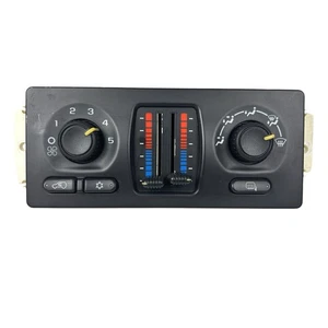 OEM 2005-2006 Silverado Sierra Manual Heat AC Climate Control 15222481 - Picture 1 of 11