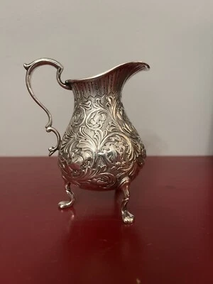 Crema de té vintage TIFFANY & CO. de plata esterlina REPOSADA patas de garra excelente estado Foto 1 de 4