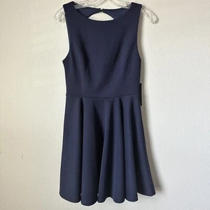 Lulus Navy Living For Love Blue Textured Open Back Dress Sz M NWT B-T - Picture 1 of 5