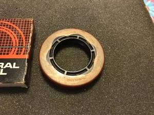 2 Federal Mogul National Oil Seal Wheel Axle 4302 USA - Picture 1 of 3