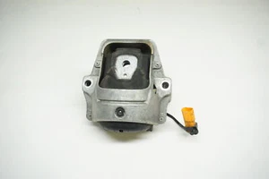 2013-2015 AUDI RS5 Left Engine Vibration Dampener Mount 8R0199381AG - Picture 1 of 4