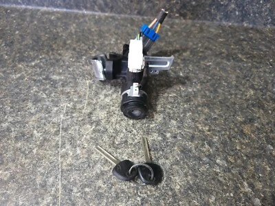 12 13 14 15 16 17 Hyundai Accent Ignition Switch Lock Cylinder w/ Key Used OEM Foto 1 de 4