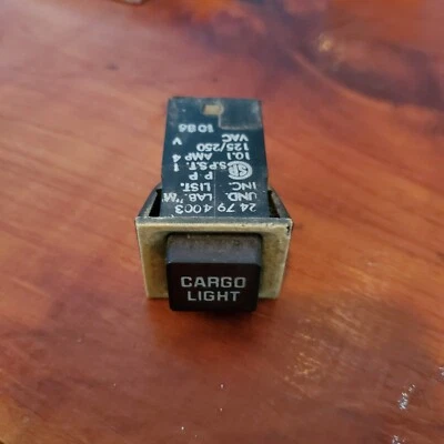 Dodge Ram D150 D250 1981-1993 camioneta cabina trasera lámpara de carga plataforma interruptor de luz OEM Foto 1 de 3