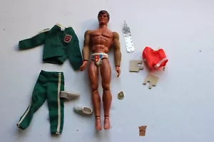 BIG JIM MATTEL ACTIONFIGUR " OLYMPIC - GREEN WARM UP SUIT " SCHÖNE FIGUR - Bild 1 von 6