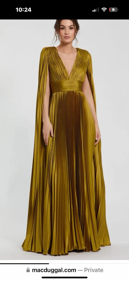 Mac Duggal - Cape Sleeve Pleated Bodice Evening Dress - Image 1 of 1