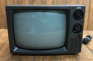 Vintage 1986 KTV Korea Electronics KT 1230 Woodgrain 12" Television Untested - Picture 1 of 5