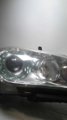 Used Right Headlight Assembly fits: 2012 Infiniti M37 xenon HID w/o adaptive hea Foto 1 de 4