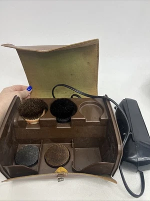 Kit pulidora de zapatos eléctrica magnética vintage Ronson Roto-Shine Foto 1 de 4