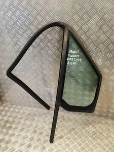 FORD TRANSIT CONNECT MK1 FRONT RIGHT DOOR QUARTER WINDOW GLASS DRIVER SIDE 2009 - Picture 1 of 3