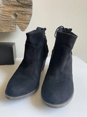 Botines de gamuza negros Rocket Dog usados en excelente estado 7,5 Foto 1 de 4