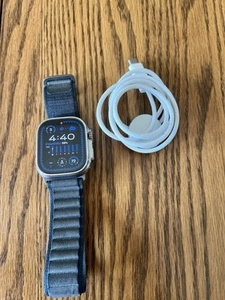 Apple Watch Ultra 2 Titanium Blue Alpine Loop - Zdjęcie 1 z 3