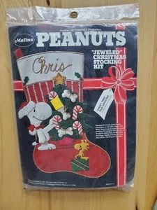 Kit de Medias de Navidad Vintage Malina Holiday Peanuts Snoopy Joyas Dulce Árbol - Imagen 1 de 4