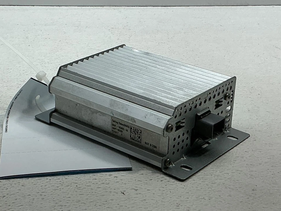 2017-2018-2019-2020 LINCOLN CONTINENTAL Audio Equipment Radio Amplifier 472944 Foto 1 de 4