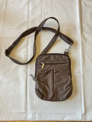 Bandolera Travelon Signature Slim Día Viaje Antirrobo Taupe Foto 1 de 4