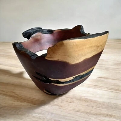 Cuenco de madera moderno Mid-Century Foto 1 de 4