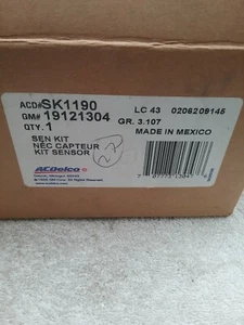 Genuine GM AC Delco Fuel Gauge Sending Unit 19121304 - Picture 1 of 2