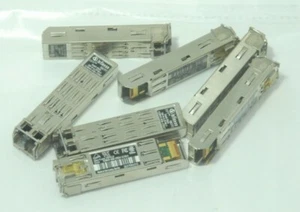 LOTE DE 7 transceptores Infineon de cuatro velocidades 1,06 a 4,25 GB\s V23849-R36-C55A1 850MN - Imagen 1 de 3