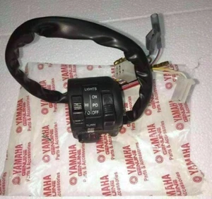 Pour Yamaha RX100 RX135 Poignée Stop Interrupteur Klaxon Gauche DT125 DT175 - Picture 1 of 3