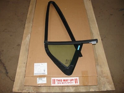 95375244 Front Left Quarter Glass an Trim for Vauxhall Mokka NEW - Image 1 of 2