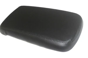 Black Vinyl Center Console Lid Cover For 15-19 Chevrolet Colorado - Picture 1 of 6