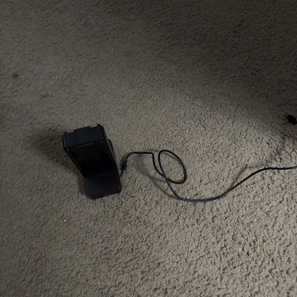 任天堂 Switch Joy-Con 控制器充电站 — 第 1/4 张图片